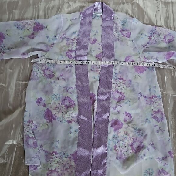 Jaclyn Smith Sleepwear Ladies Pullover Floral Robe W Satin Trim Medium Lavender - Picture 11 of 16